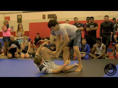 Paulo Miyao x Nicky Ryan UGA Superfight.