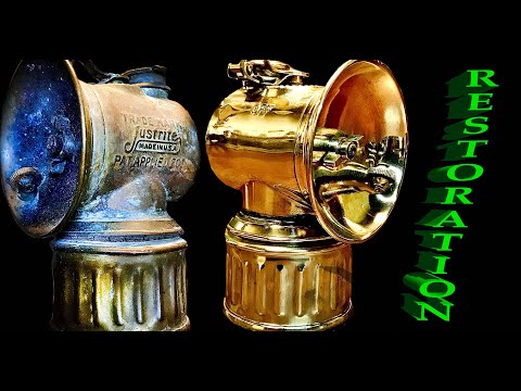 Coolest Flashlight Ever!! Restoring a Miner's Carbide Head Light