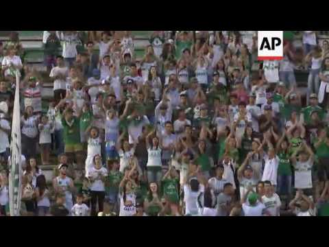 Chapecoense fans fill stadium ahead of vigil