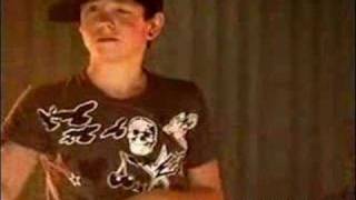 lil chris - figure it out