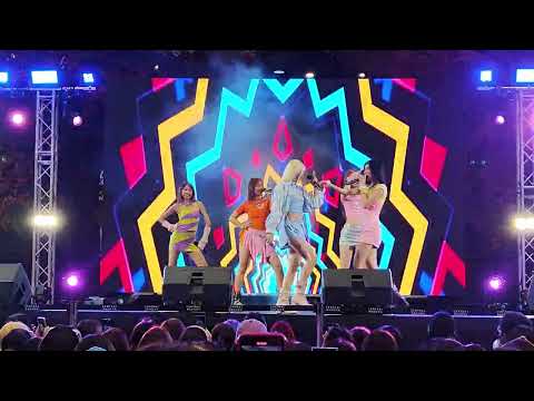 RedSpin : แฟนในอนาคต @ T-Wave Music - Central Bangna【4K 60FPS】