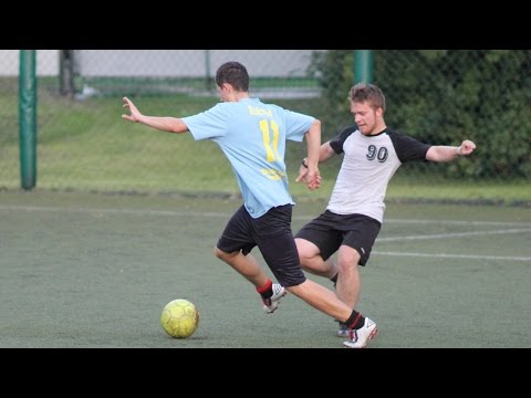 Janusze Futbolu - FC Pelikany: 1. tydzień (FLS Jesień 2016)