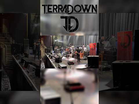 Stepping onto the Tivoli stage was a dream come true 🤘#shorts #TivoliUtrecht #LiveMusic #dutchmetal