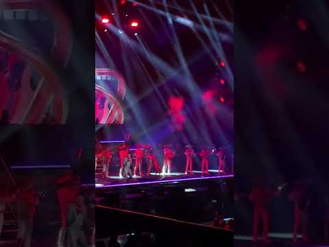 Pipe Bueno - Le Hace Falta Un Beso Bogota 2023