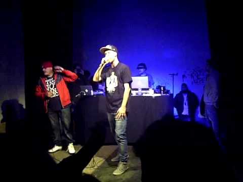 PUSH IT REAL - MISTAMAN+DJ SHOCCA+ENSI+FREESTYLE Leoncavallo Milano 13/04/2012 Pt.3