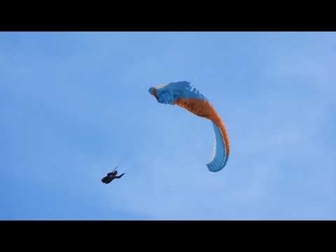 Premier stage SIV en parapente ( Simulations Incidents de Vol ) au lac d'Annecy.