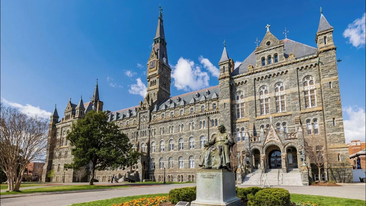 GEORGETOWN UNIVERSITY CAMPUS TOUR | WASHINGTON D.C. Classroom, Research Library and more