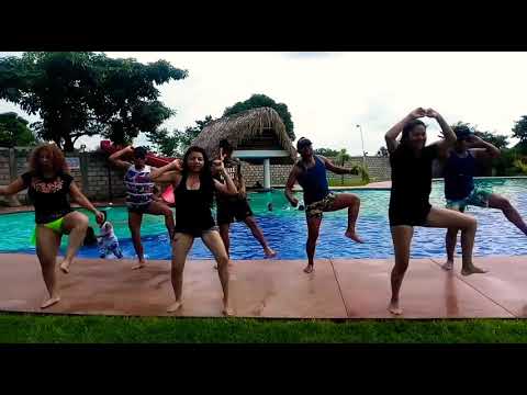 La pajarita La Paul - Pa Que Me De Con El Bate