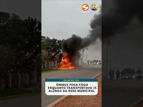 Ônibus pega fogo enquanto transportava 15 alunos da rede municipal | TV Sorocaba SBT