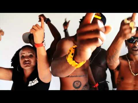 Moro Money - Kiko A Bai Robes