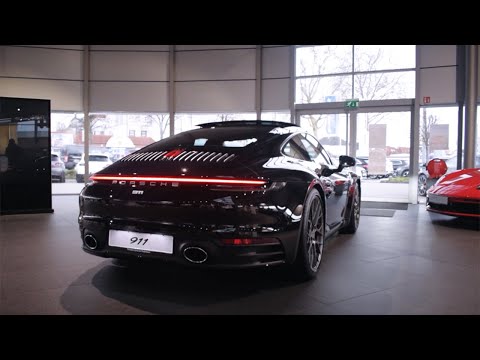 Brand NEW Porsche 911 (992) - FIRST LOOK