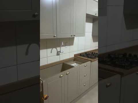 Vídeo de bastidores da instalação Finition