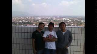 Teman Lama Music Video