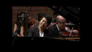 Partes Concierto No. 1 para piano y orquesta de L. van Beethoven. Solista: Lang Lang