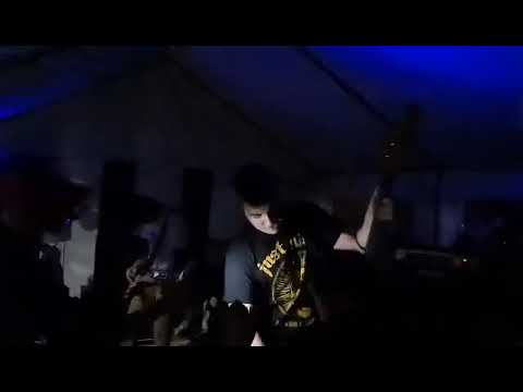 D/Version - Demo Version-Zbojník Mirek-live