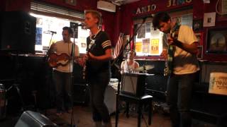 Madam Macadam - Can&#39;t Stand