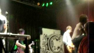 Chiodos - Teeth The Size Of Piano Keys