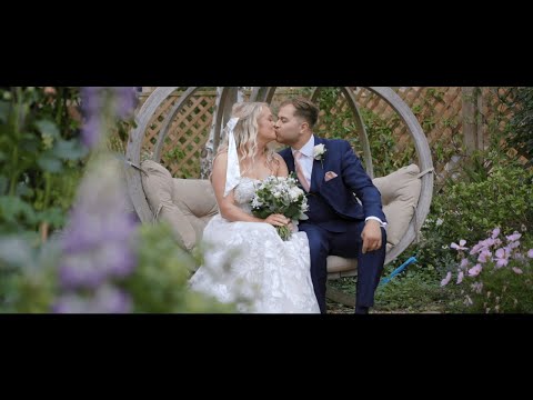 Film My Wedding video.