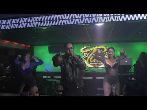 Mr Novo (Tina Lounge) New York City - Preview "Vamo Hacerlo" Regueton