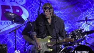 WALTER TROUT  "Help Me" - Big Blues Bender 2015