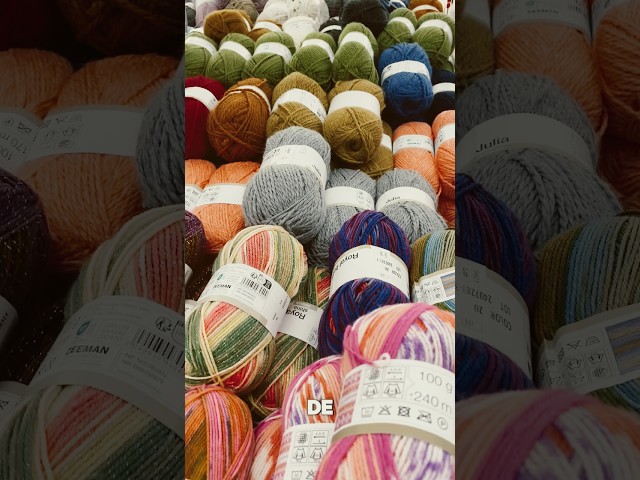 Vídeo relacionado con Utopia Crafts Super Aran - Ovillo de lana para tejer y ganchillo, 100 g (Espresso Glow)