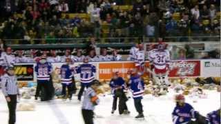 preview picture of video '2012 Kitchener Rangers Teddy Bear Goal'