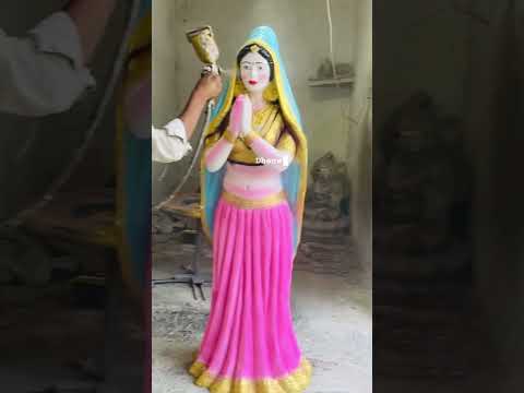 Welcome namaste lady statue