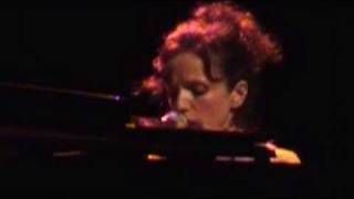 Ruby&#39;s Arms performed by Patty Griffin