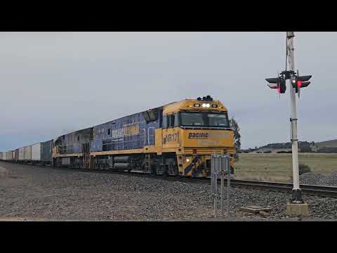 6MP4 PN Linfox Express #1 to Perth, 1642, 28/6/24, Langi Logan VIC
