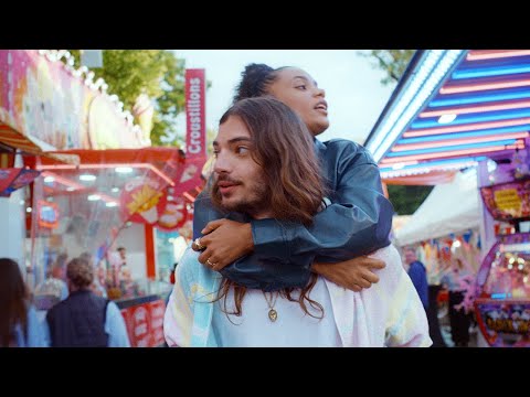 Lujipeka - Poupée Russe (Clip Officiel)