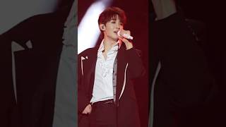 Download lagu ✨Don't Let Love Fade Away✨天赐的声音 Concert Ver. เย่เกอหล่อมาก🥺   #wangheye #王赫野 #别让爱凋落 #chinesesong mp3