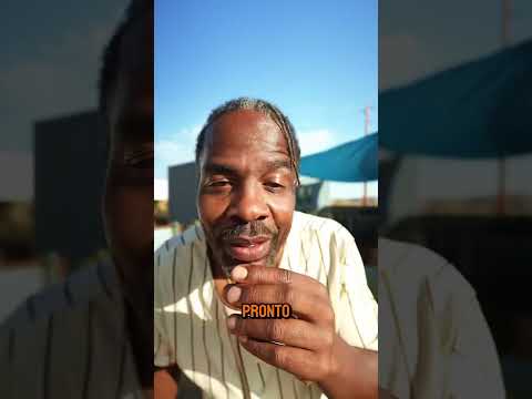 This mushroom 🍄 is hard to find but one of my favorites! Lobster Mushroom Cakes! #plantbasedmeat