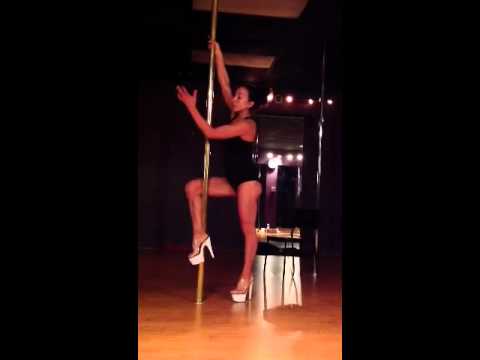 How to pole dance - a pole 101 beginner level routine #venuspolefitness