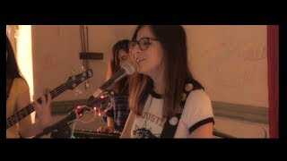 Llévame a Casa Music Video