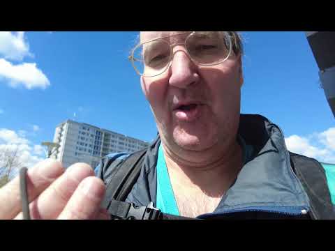 MongoTV_8831 - MIN GÅTUR - Del 4 - Henter Pakke Med Tegneserier og Cykler til LIDL