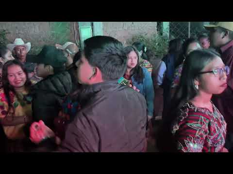 Baile social en Cubulco, Baja Verapaz 