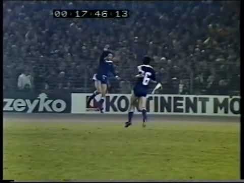 Paul Courant vs Borussia Monchengladbach Coppa dei Campioni 1976 1977