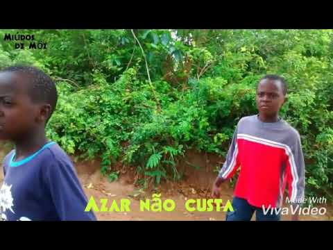 Miúdos de Moz Azar nao custa 😂