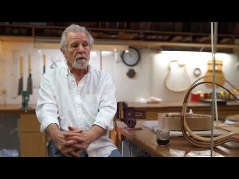 Luthier: Charles Fox