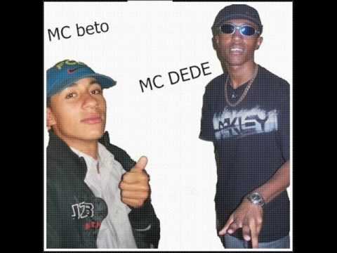 MC dede   - olha o kit  deu bingo