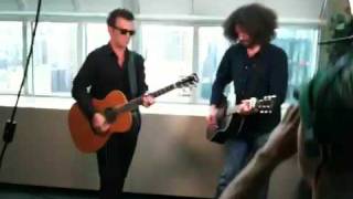 Colin James acoustic 2