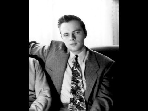 (15) Confessions of a Crap Artist, by Philip K  Dick