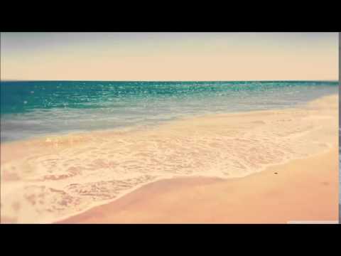 Tim Green Feat. Hayley Hutchinson - Helpless Sun (Original Mix)