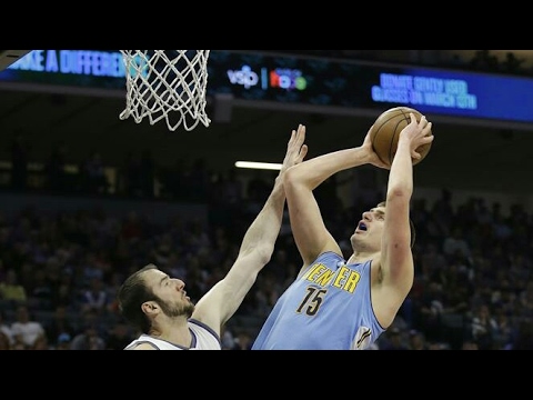 Nikola Jokic at Kings (11/03/2017) - 20 Pts, 14 Rebs, 2 Stls, 7-12 FGM!