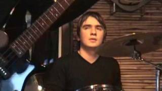 SHINE-Teenage Idol (BLACKFOOT cover.2006m. koncertas Jonavoje bare PAVESIS).mov