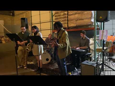 The Bloomin’ V jazz combo LIVE in Skokie, Illinois