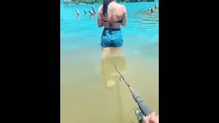 Download lagu cewek cantik mancing di jahilin pacar ngakak #mancing #mancinglucu #short mp3