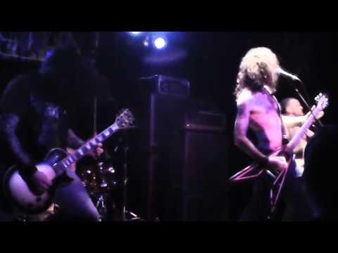 Venomous Maximus-Hells Heroes(live)Chicago