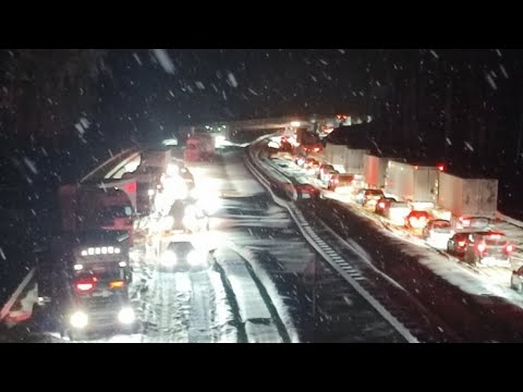 14 godzin na S7. Śnieżyca, korek i noc, której kierowcy nie zapomną