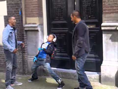 Making off Dancing van delivio reavon & aaron gill feat. phatt part 1.3GP